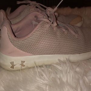 light pink under armor shoes